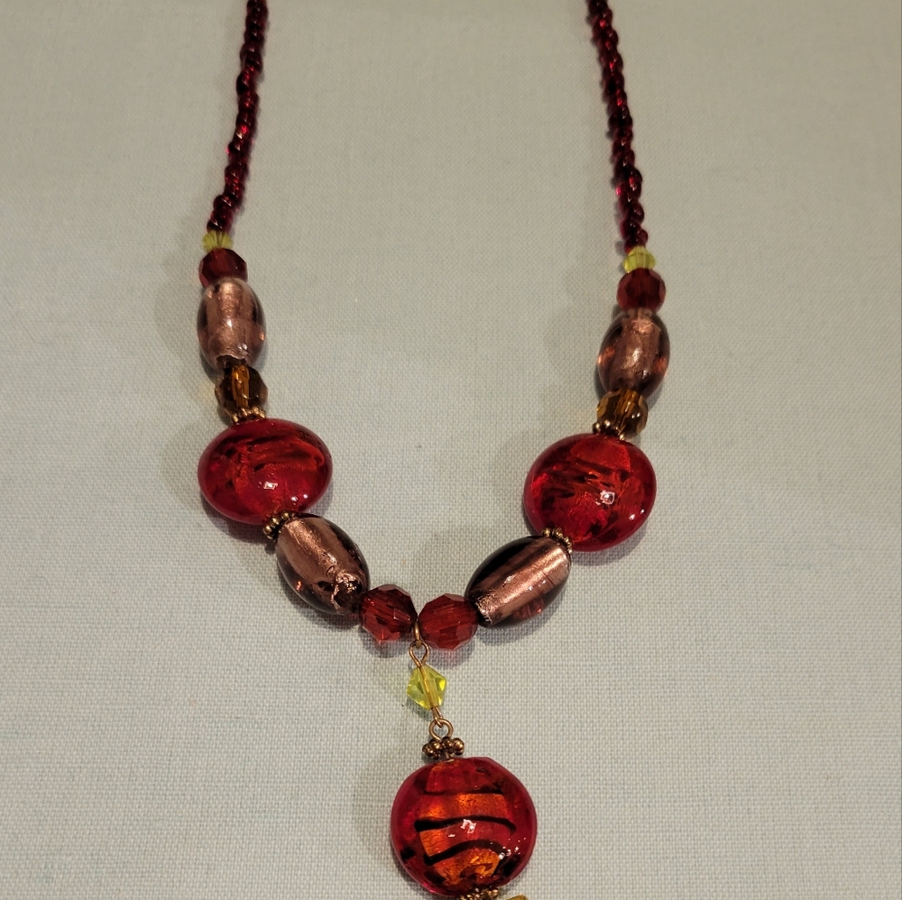 MURANO GLASS NECKLACE 16 INCHES